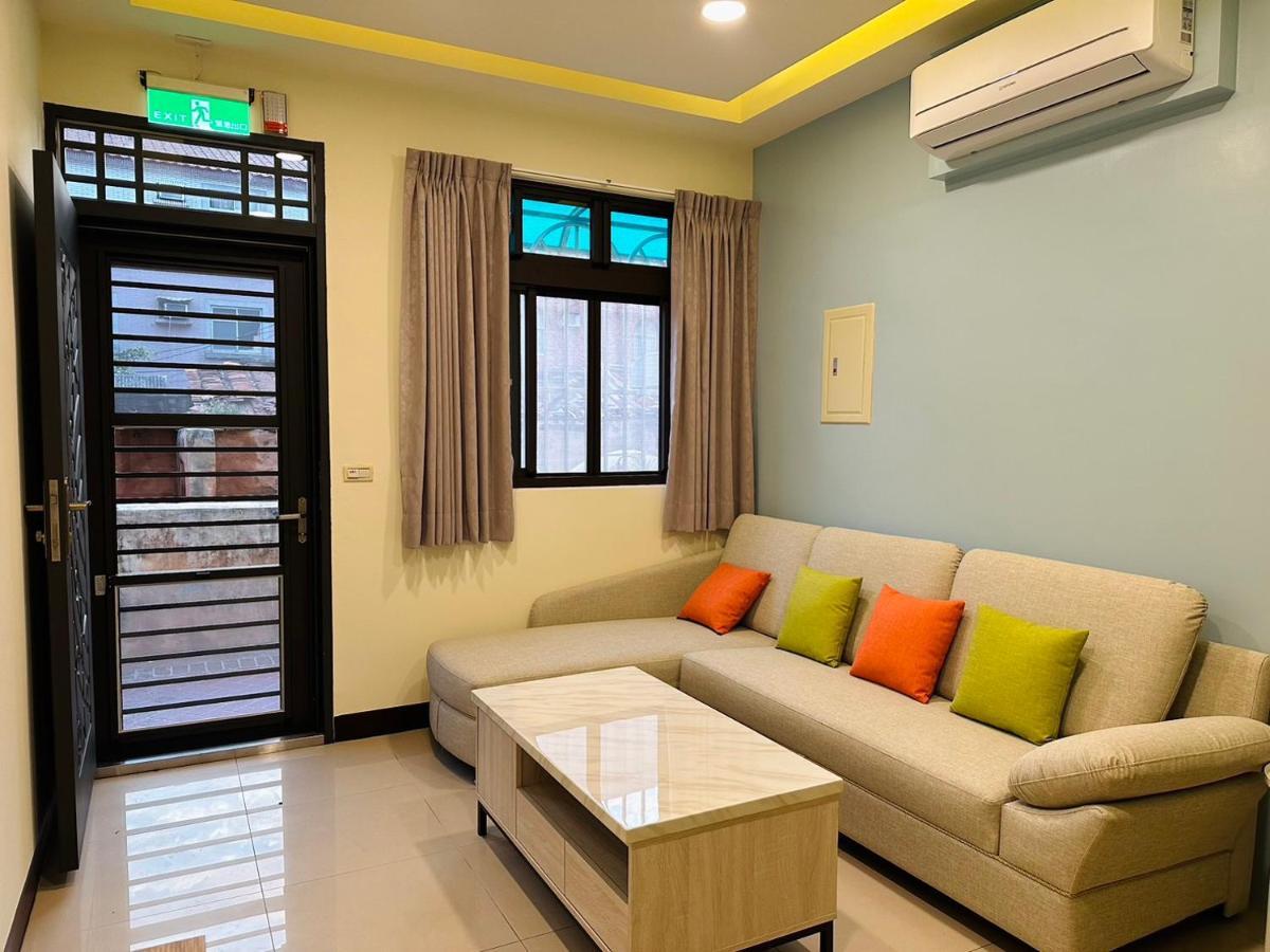 時光旅舍金城車站館 Apartment Exterior photo